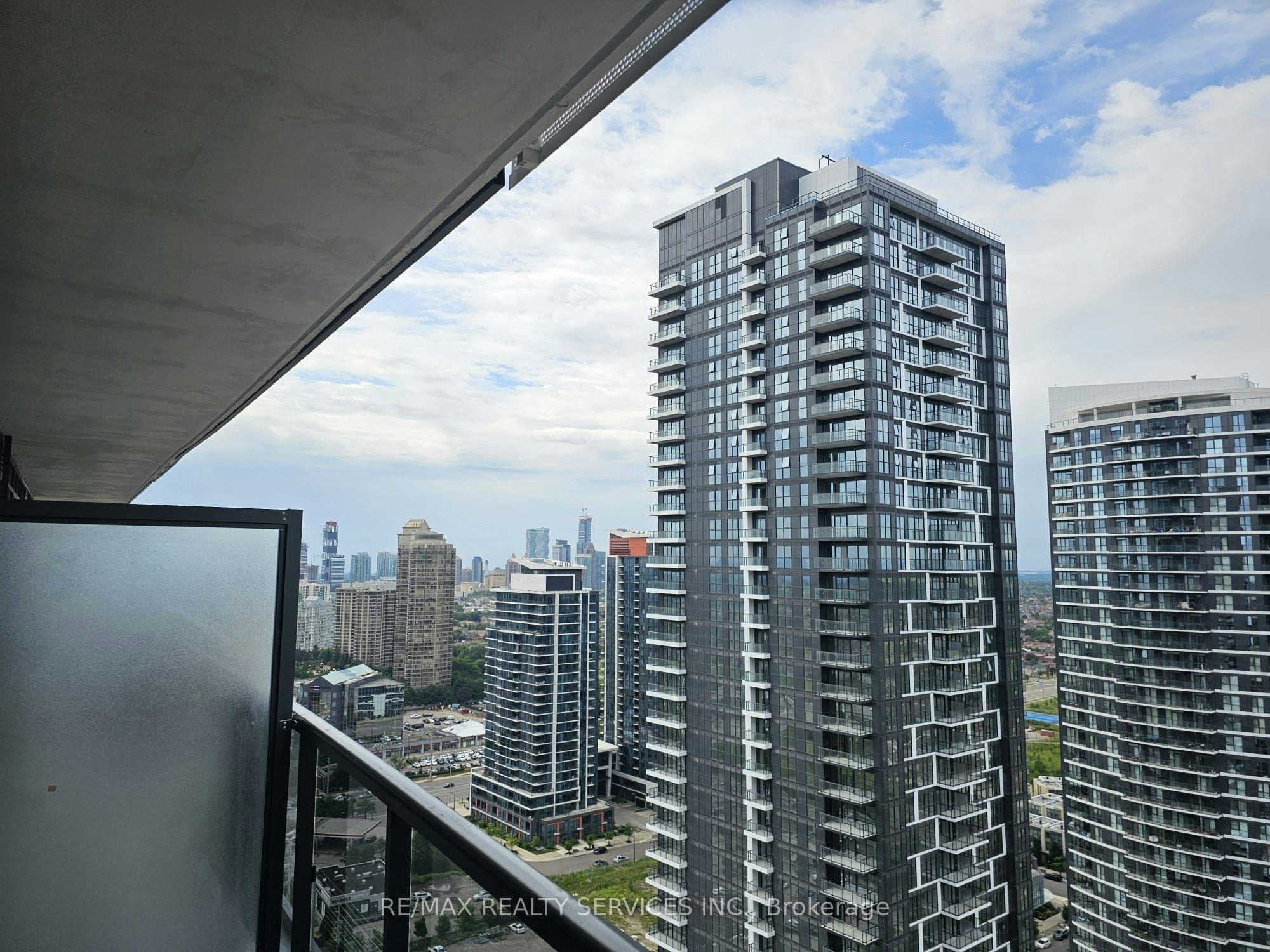 2707-5105 Hurontario Street, Mississauga, ON, L4Z 3X7 - 3