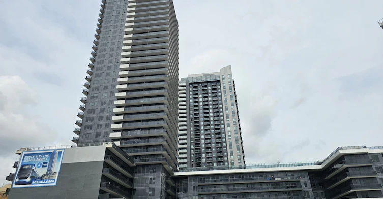 2707-5105 Hurontario Street, Mississauga, ON, L4Z 3X7 - 21