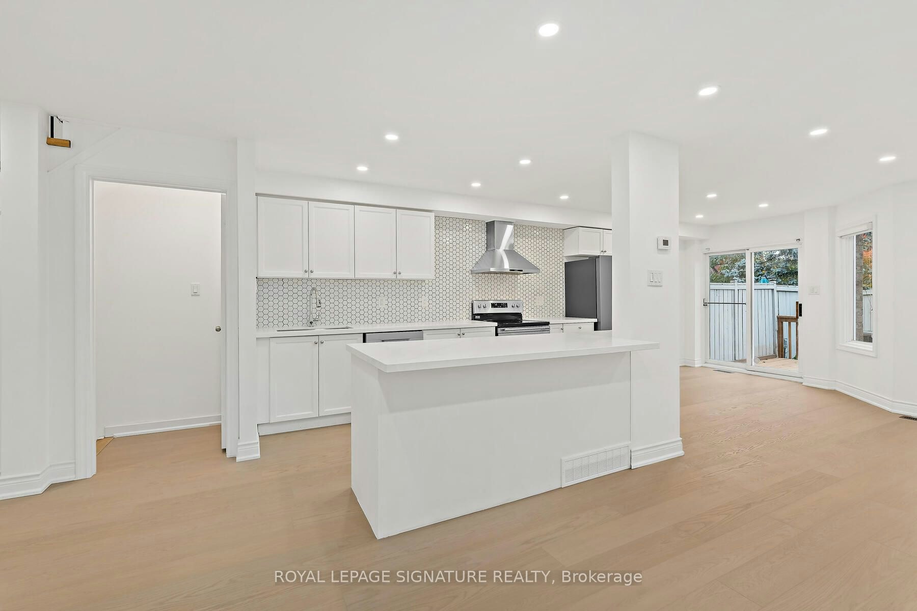 1130 Westview Terrace, Oakville, ON, L6M 3M1 - 7