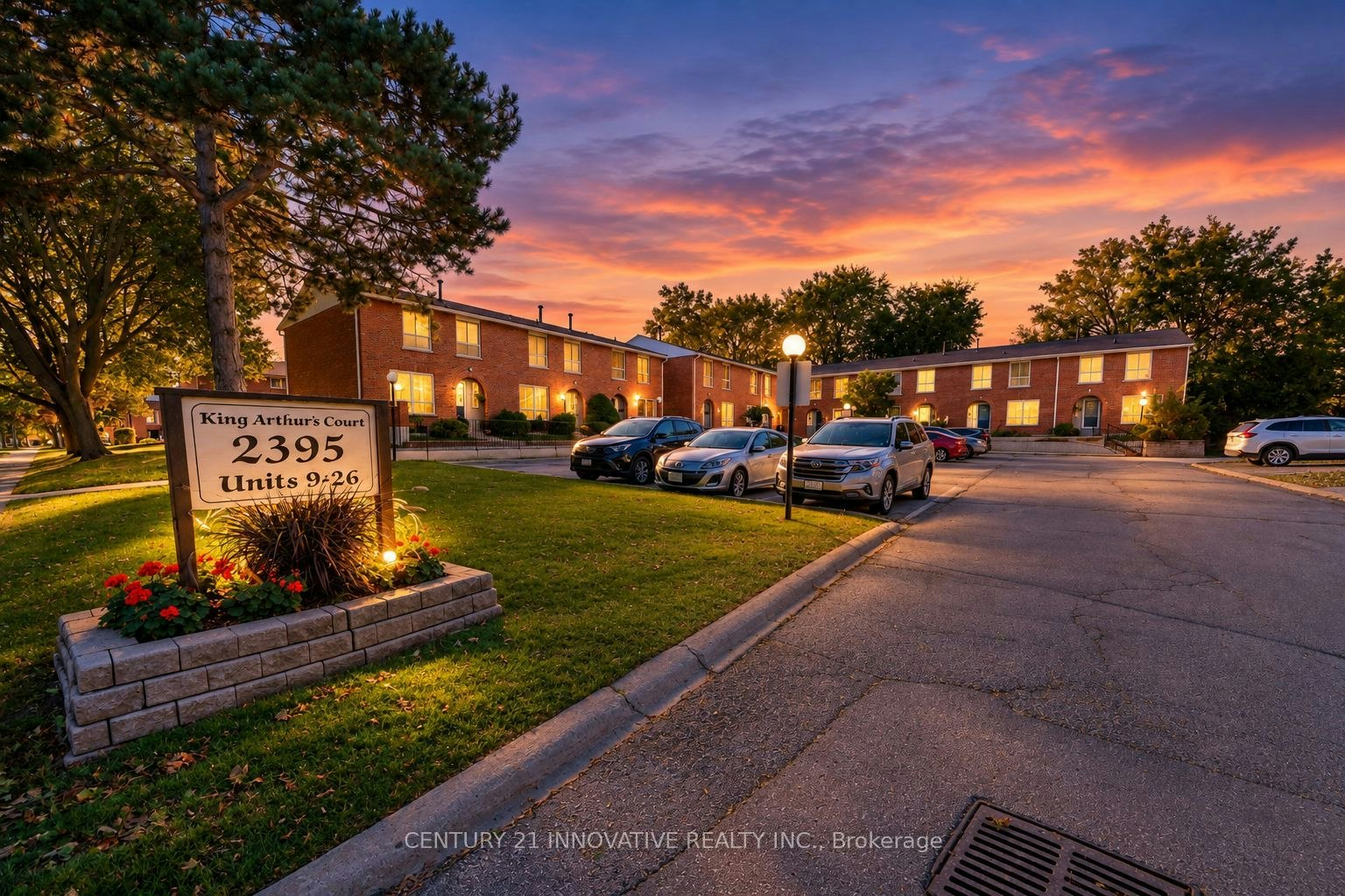 21-2395 Bromsgrove Road S, Mississauga, ON, L5J 1L6