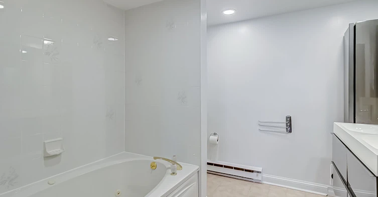 PH7-55 Kingsbridge Garden Circle, Mississauga, ON, L5R 1Y1 - 31