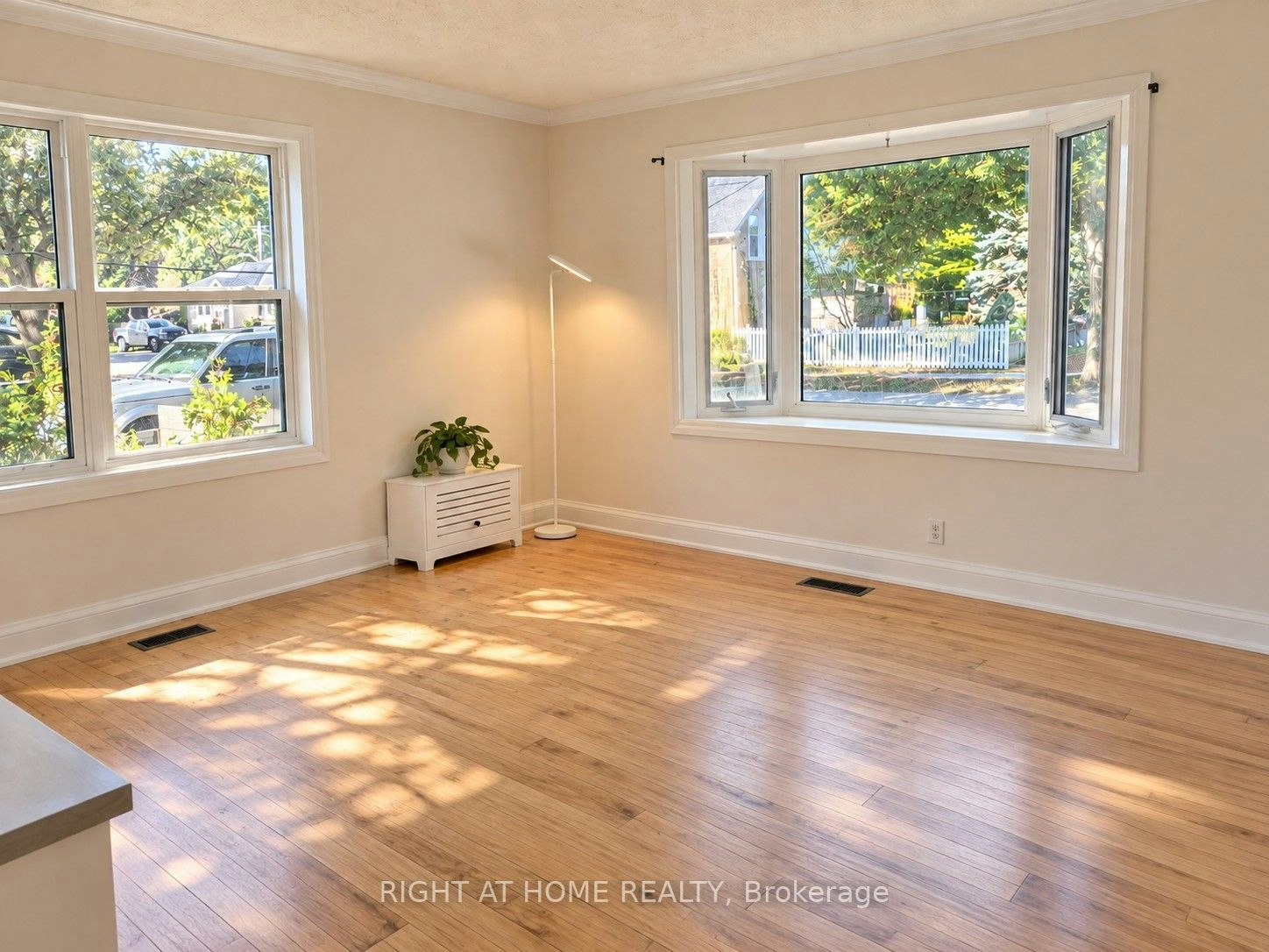 Suite B-242 Arthur Street, Halton Hills, ON, L7J 1M1 - 10
