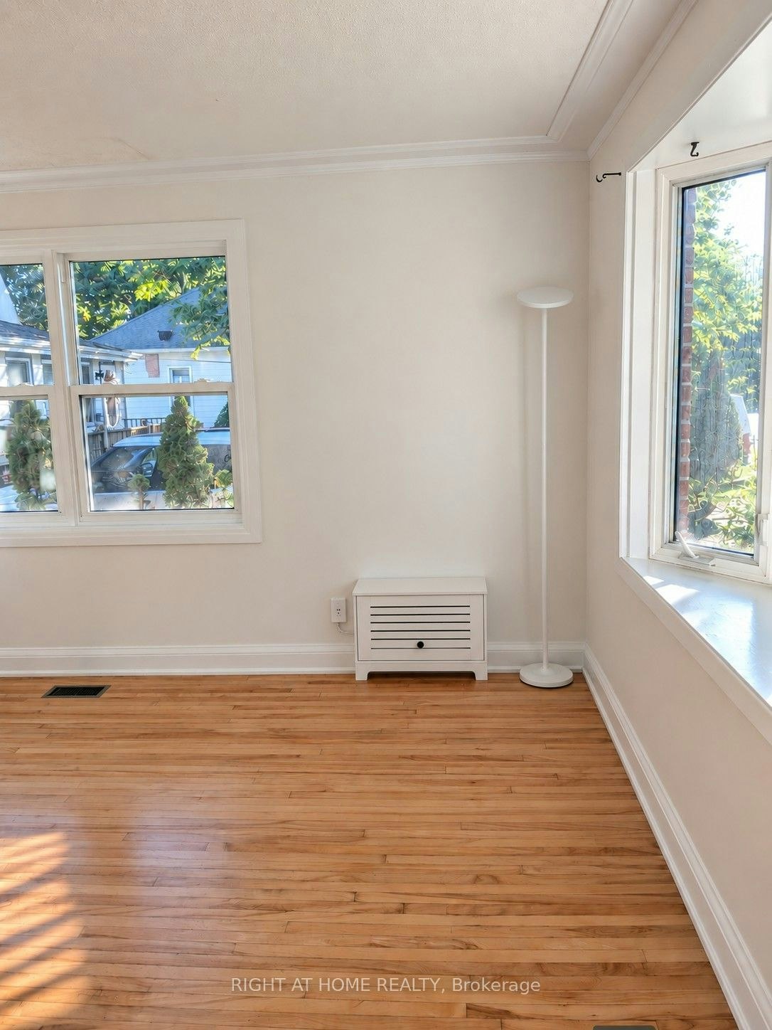 Suite B-242 Arthur Street, Halton Hills, ON, L7J 1M1 - 11