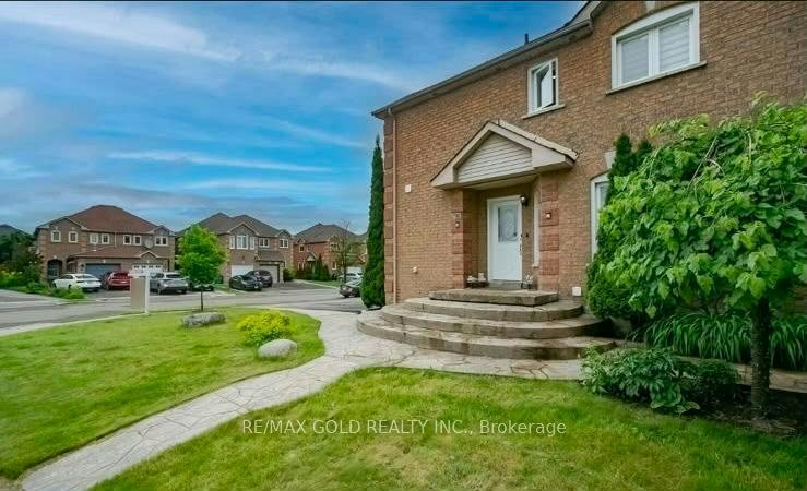 95 Lent Crescent, Brampton, ON, L6Y 4X7 - 3