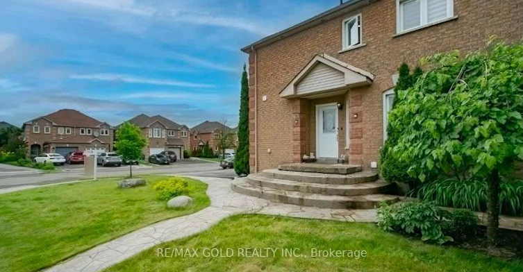 95 Lent Crescent, Brampton, ON, L6Y 4X7 - 3