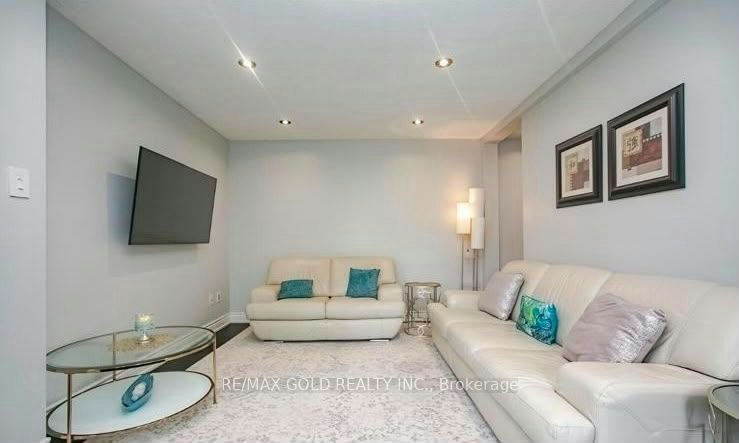 95 Lent Crescent, Brampton, ON, L6Y 4X7 - 6