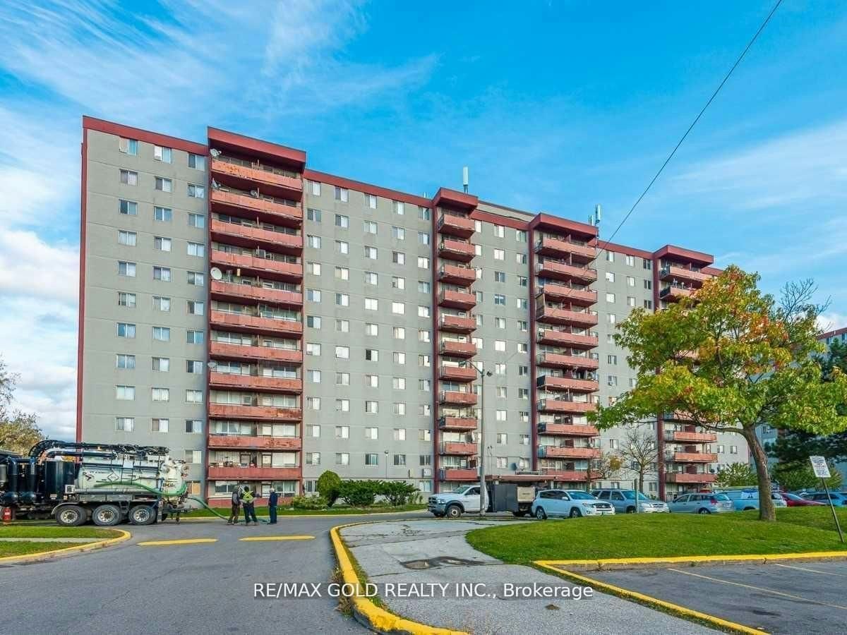 411-100 Lotherton Pathway, Toronto, ON, M6B 2G8