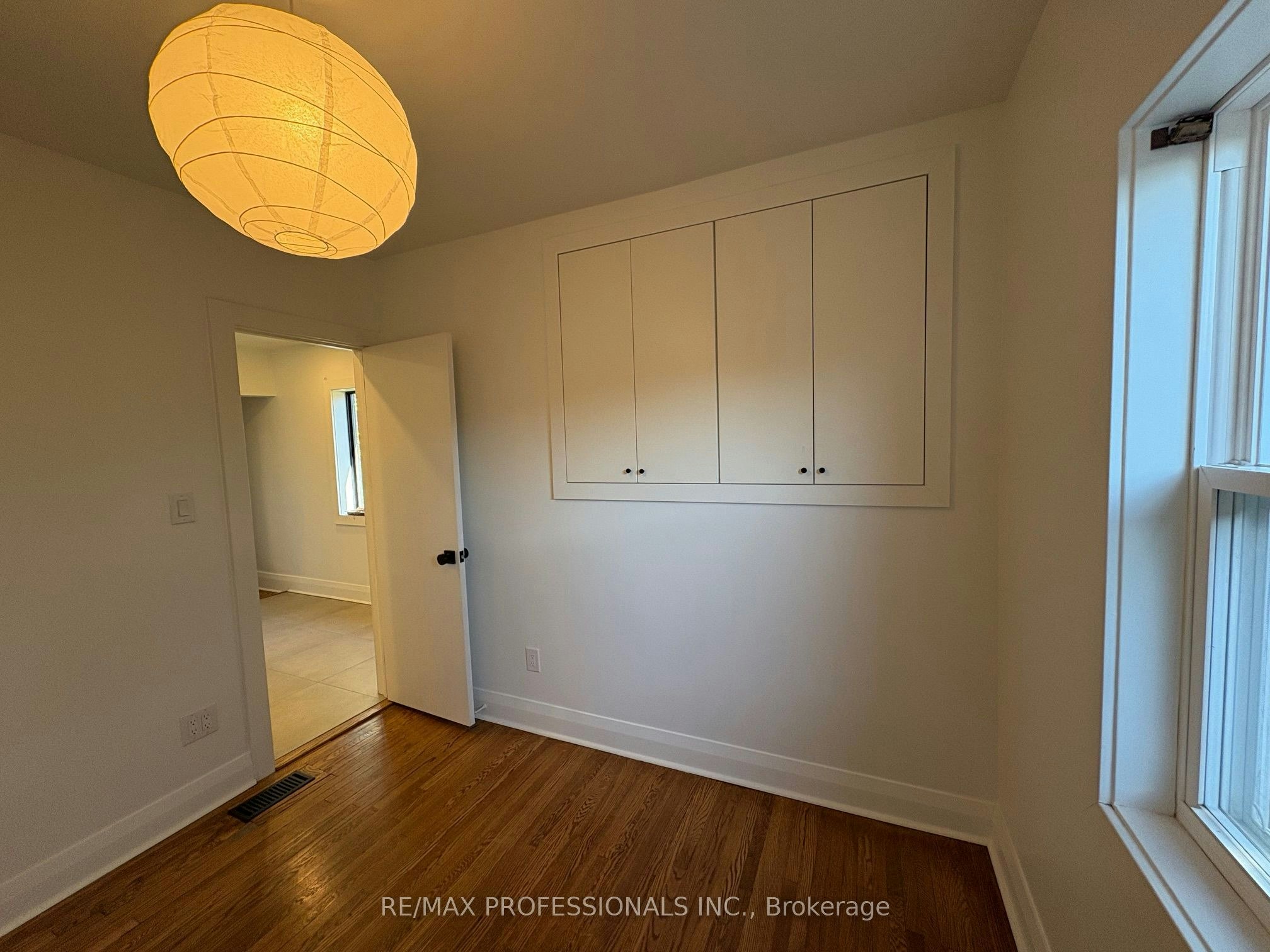 71 Bernice Crescent, Toronto, ON, M6N 1W7 - 4