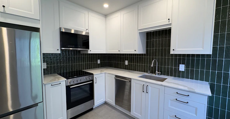 71 Bernice Crescent, Toronto, ON, M6N 1W7 - 5