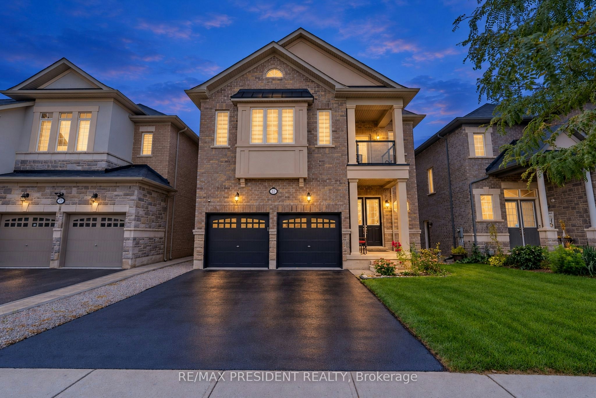 31 Monarch Drive, Halton Hills, ON, L7G 0H9