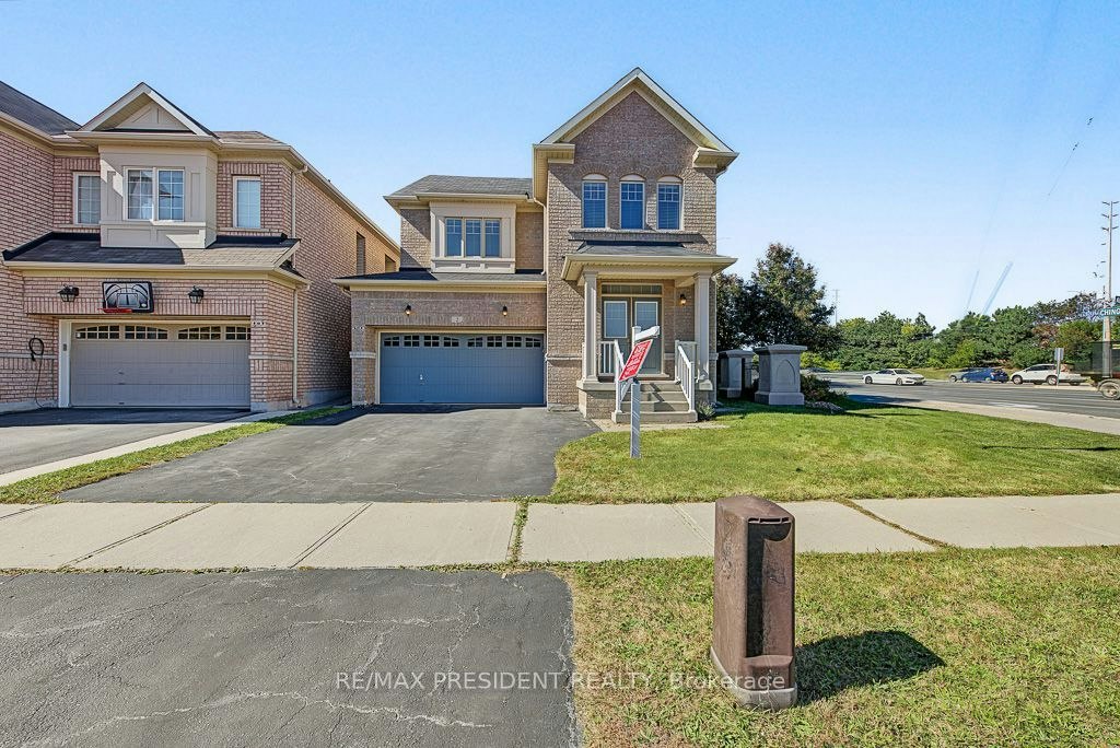 2 Archville Street, Brampton, ON, L6Y 5Y5