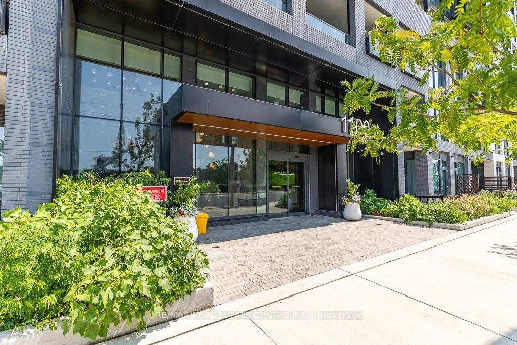 232-1100 Sheppard Avenue W, Toronto, ON, M3K 0E4 - 2