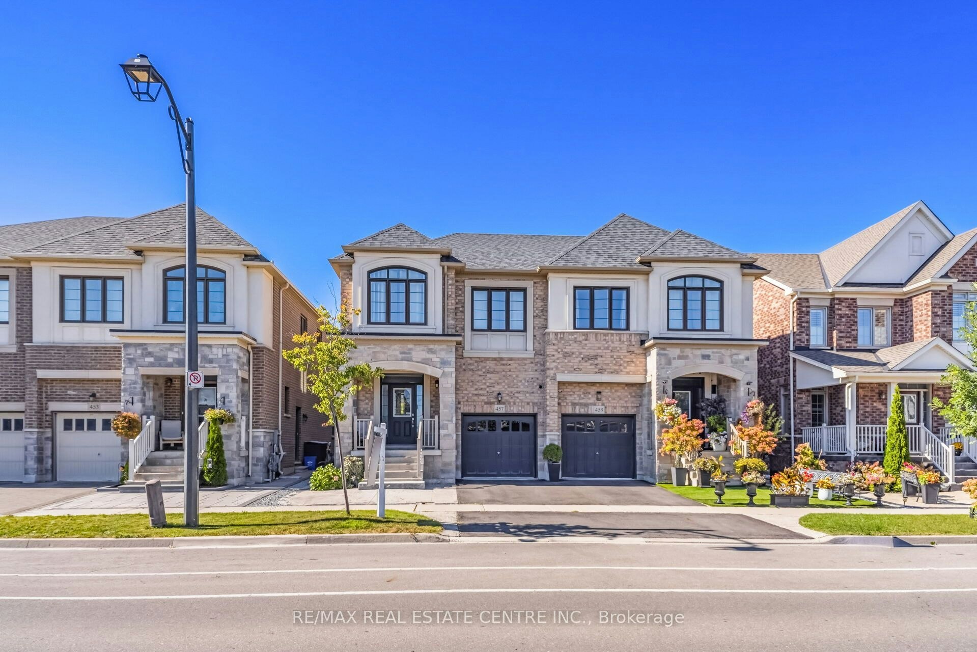 457 Whitlock Avenue, Milton, ON, L9E 1J5