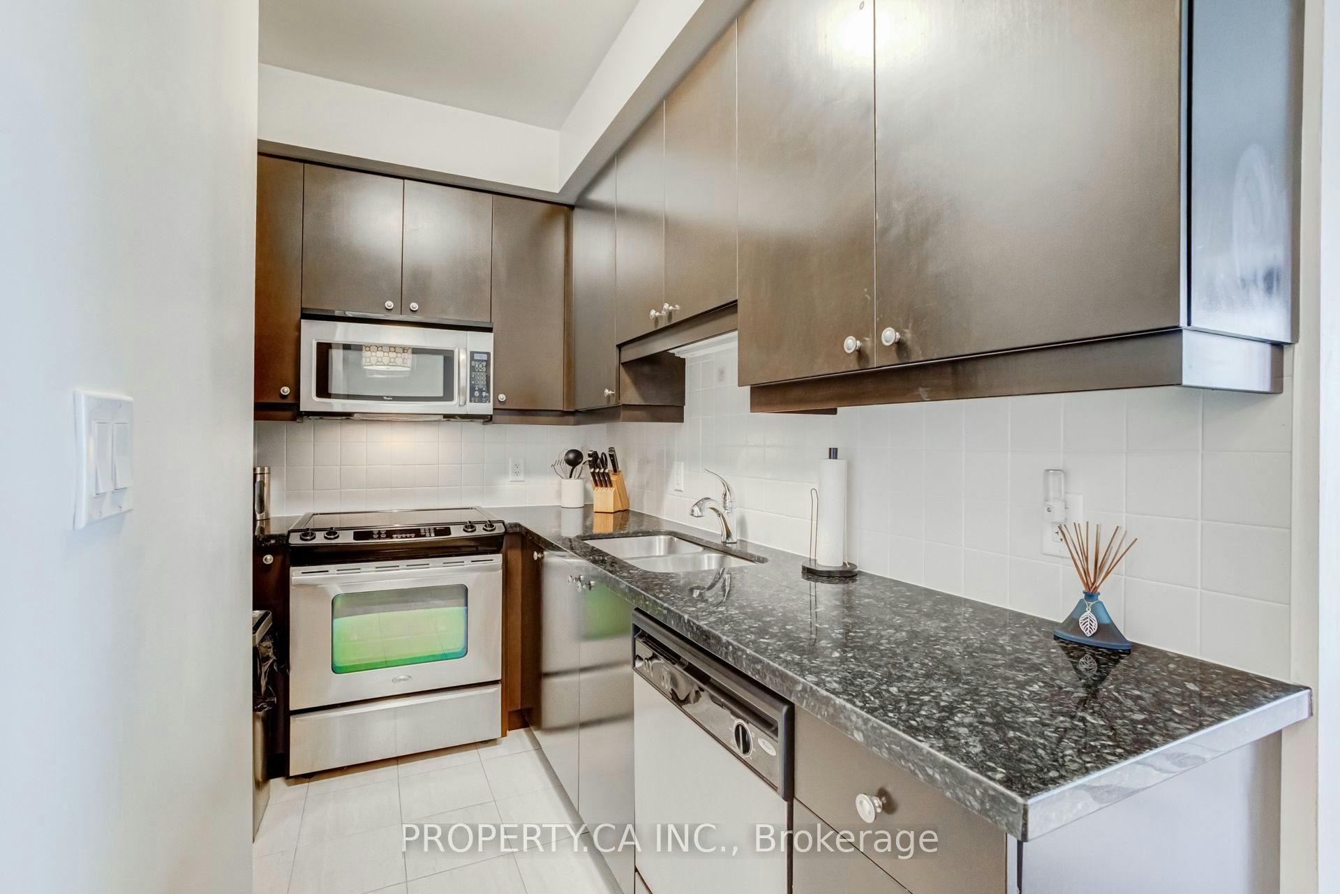 2503-50 Absolute Avenue, Mississauga, ON, L4Z 0A8 - 27