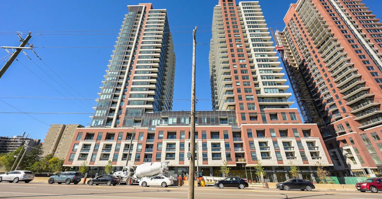 614-4010 Eglinton Avenue, Toronto, ON, M9A 4M2 - 3