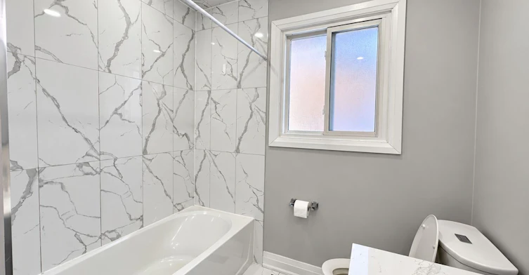 52 Centre Street N, Brampton, ON, L6V 1T2 - 18