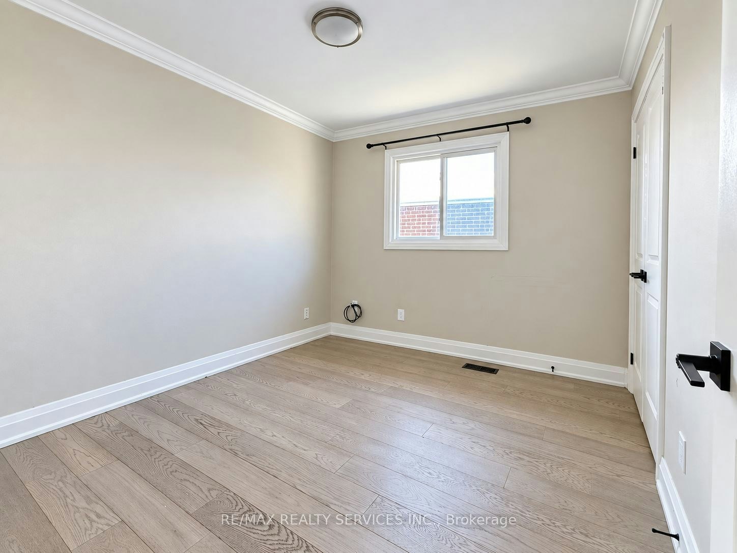 52 Centre Street N, Brampton, ON, L6V 1T2 - 14