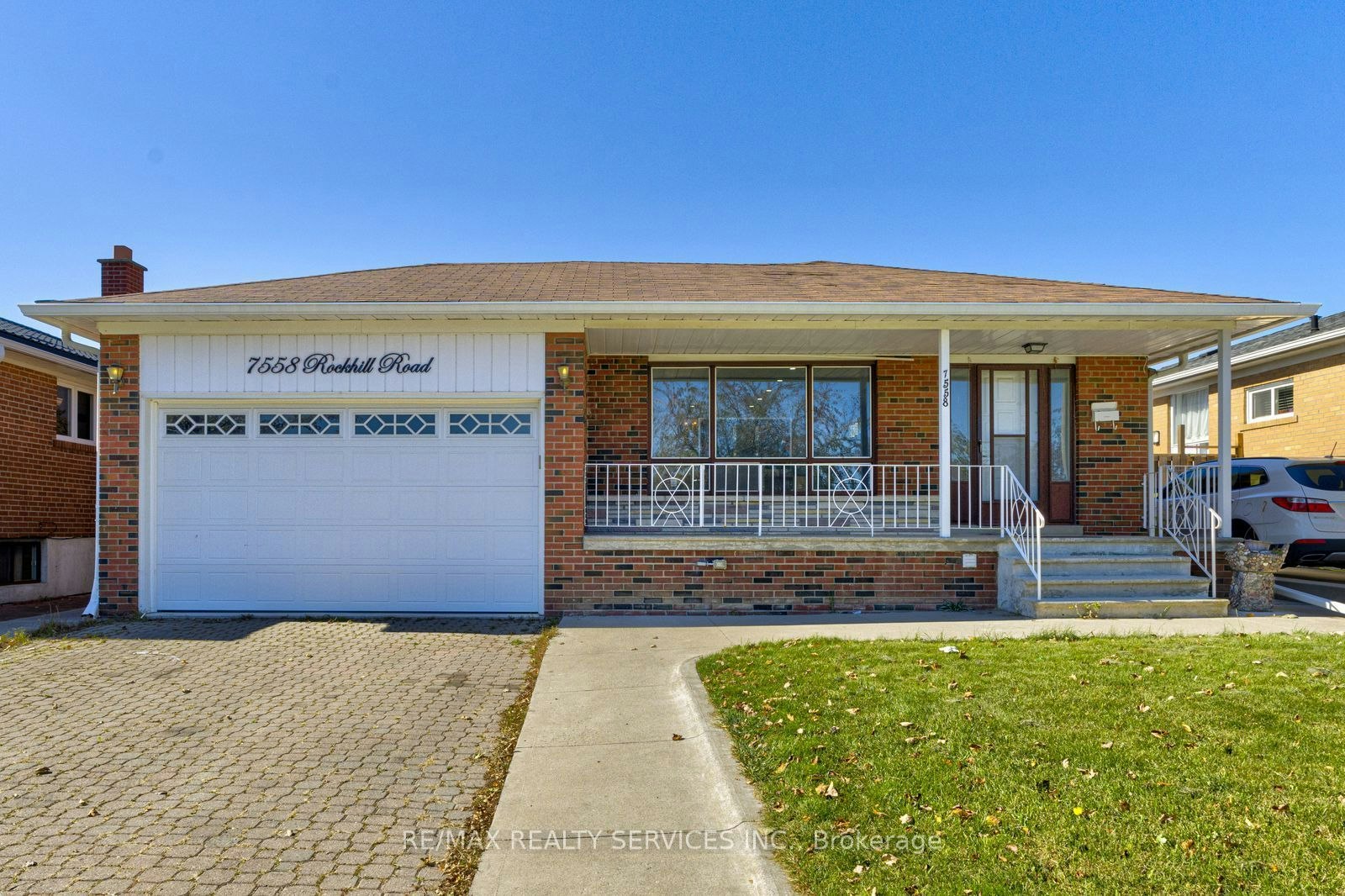 7558 Rockhill Road, Mississauga, ON, L4T 2Z7