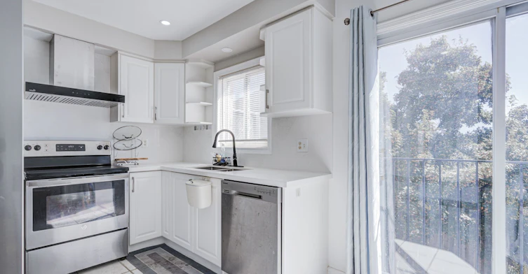 410 Fairgate Way, Oakville, ON, L6H 6Y1 - 8