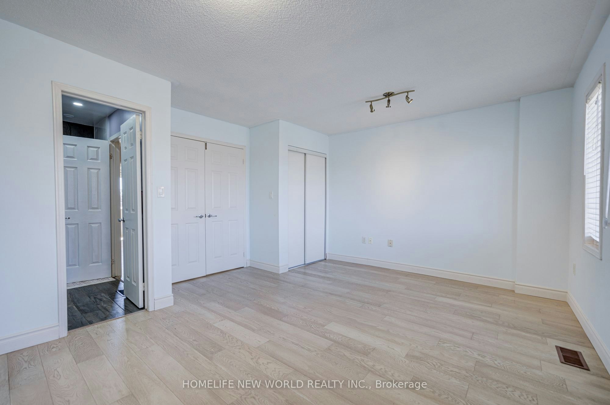 410 Fairgate Way, Oakville, ON, L6H 6Y1 - 21