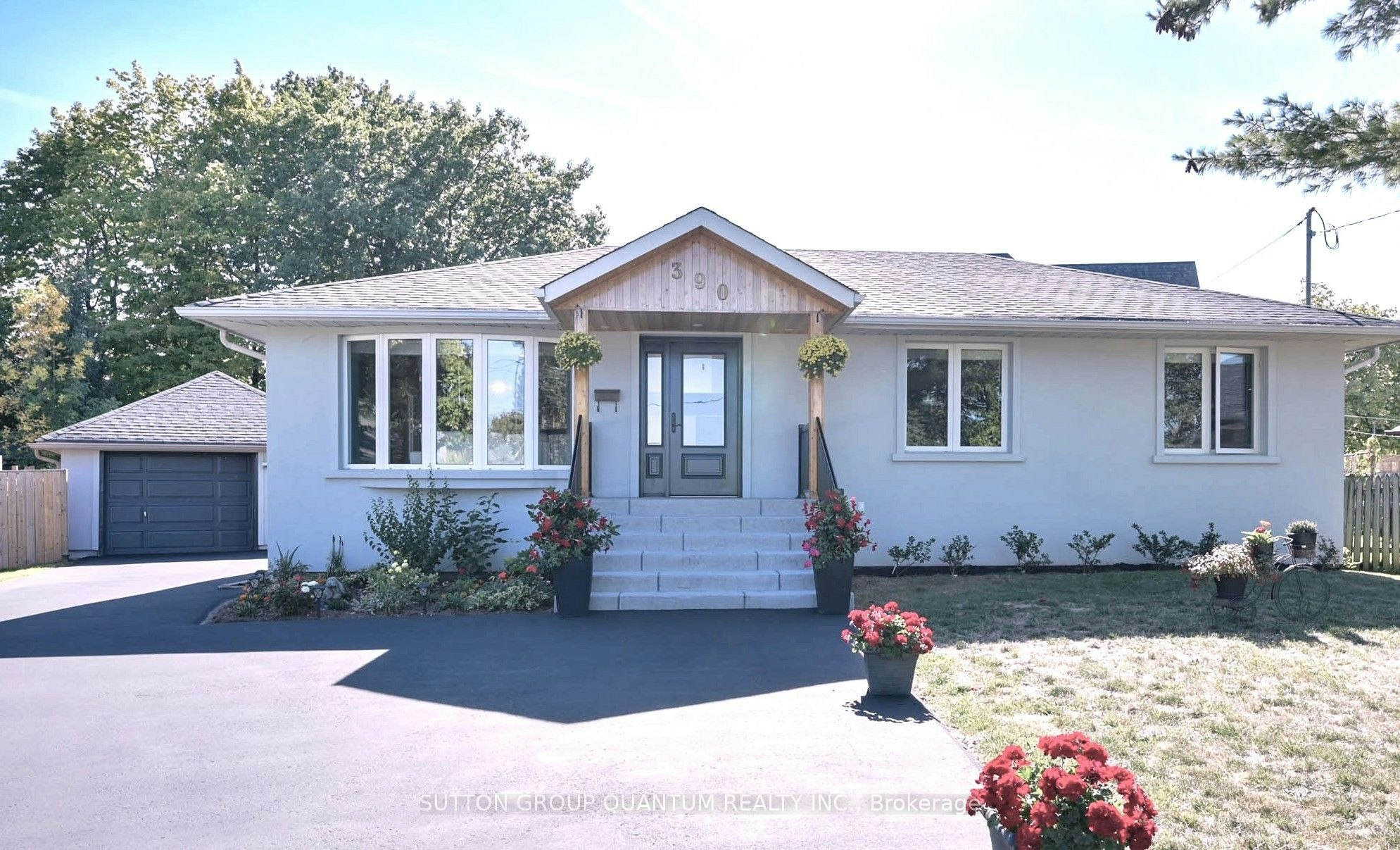 390 Wendall Place, Oakville, ON, L6K 2M1
