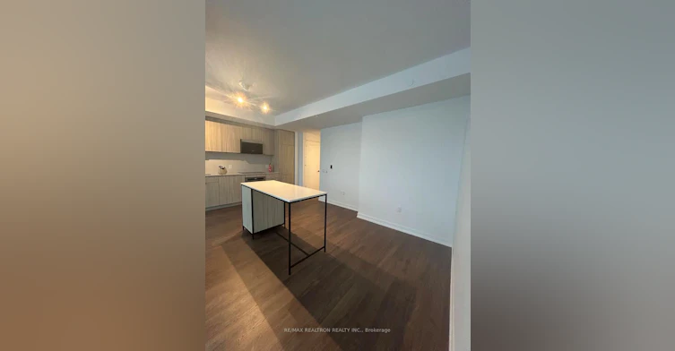 407-251 Masonry Way, Mississauga, ON, L5H 0B2 - 4