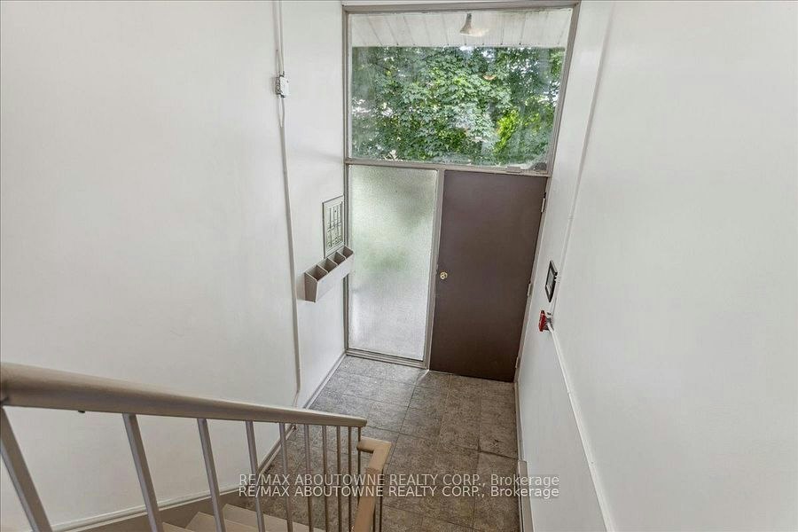 4-2344 Queensway Drive, Burlington, ON, L7R 3T3 - 6