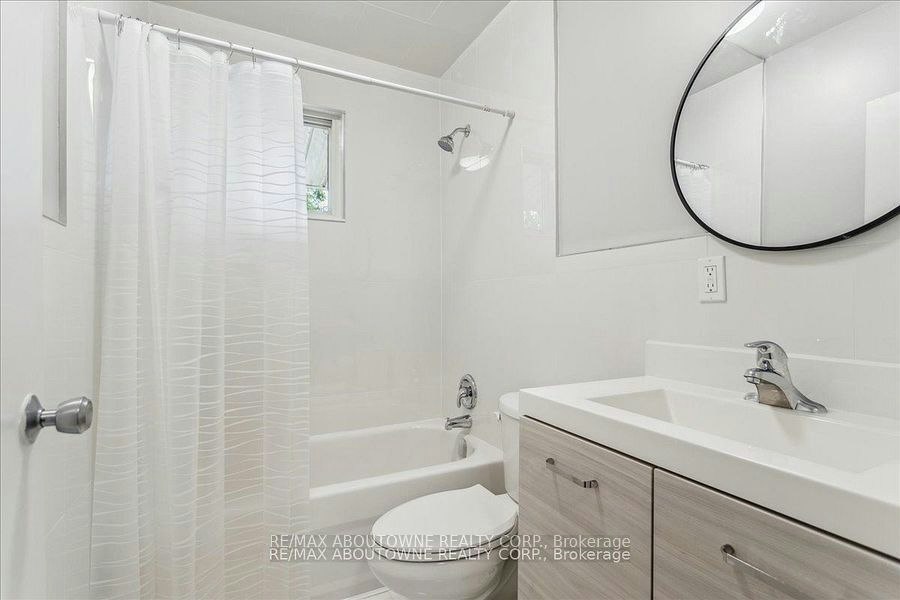 4-2344 Queensway Drive, Burlington, ON, L7R 3T3 - 25