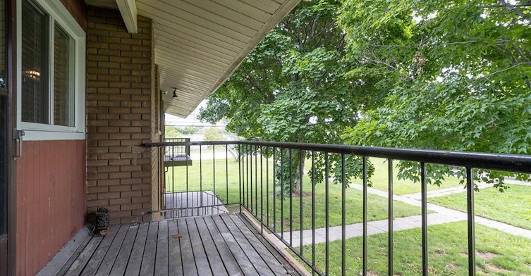 4-2344 Queensway Drive, Burlington, ON, L7R 3T3 - 36