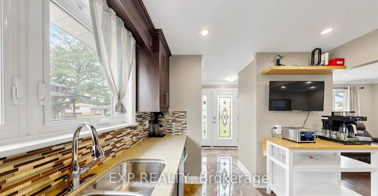 Main-71 Addington Crescent, Brampton, ON, L6T 2R4 - 9