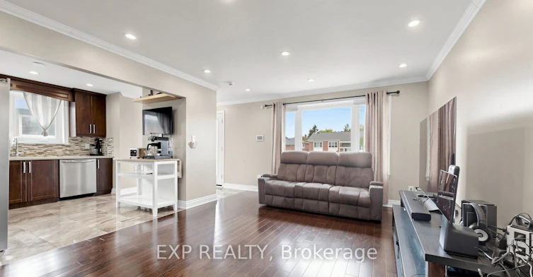Main-71 Addington Crescent, Brampton, ON, L6T 2R4 - 4