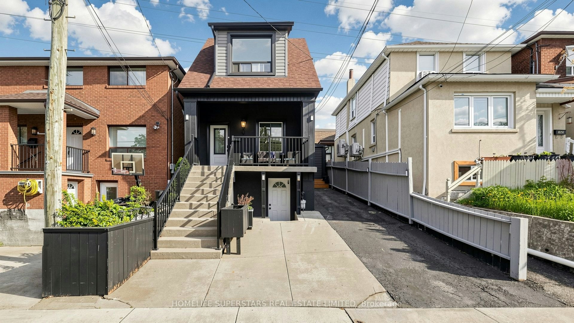 257 Prescott Avenue, Toronto, ON, M6N 3G9