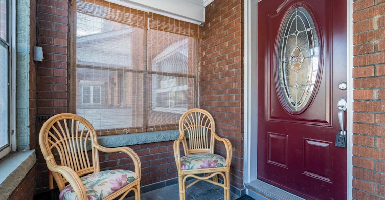 25 Methuen Avenue, Toronto, ON, M6S 1Z7 - 20