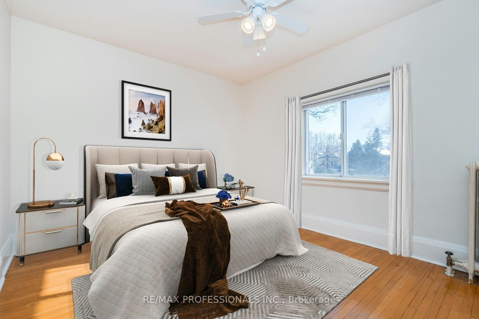 25 Methuen Avenue, Toronto, ON, M6S 1Z7 - 2