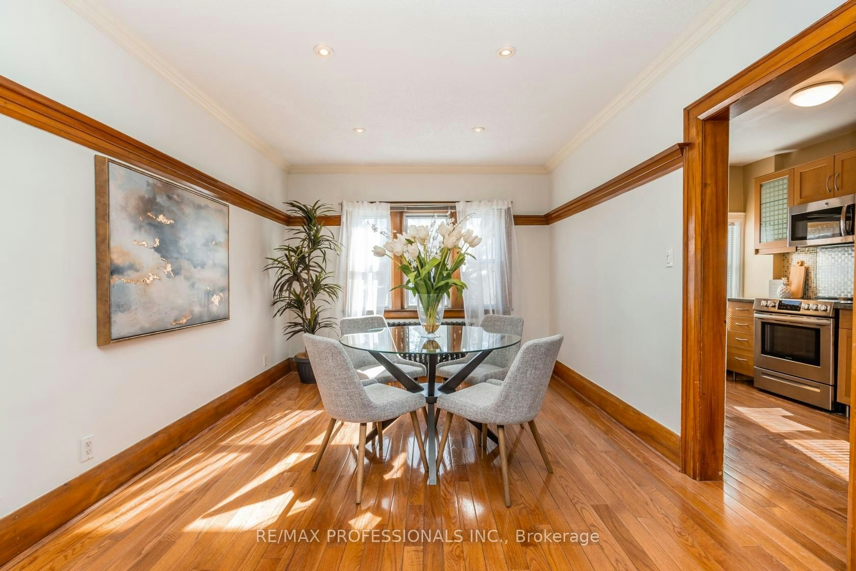 25 Methuen Avenue, Toronto, ON, M6S 1Z7 - 14