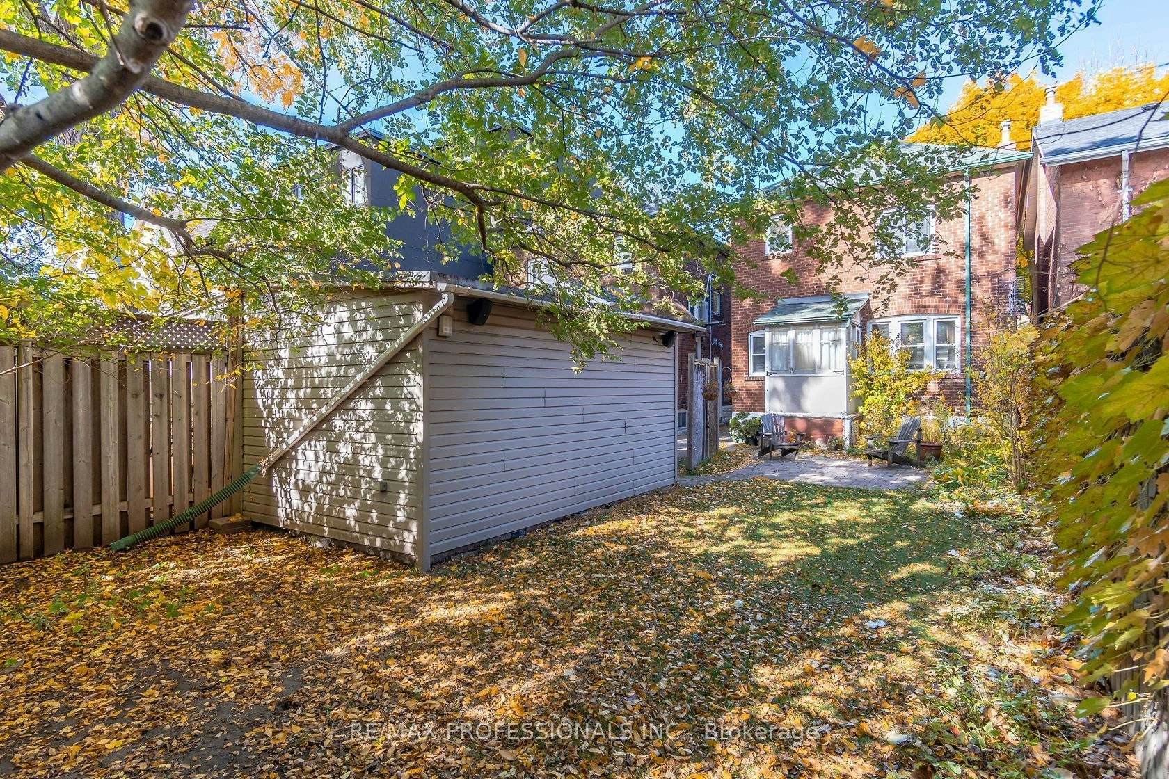 25 Methuen Avenue, Toronto, ON, M6S 1Z7 - 3