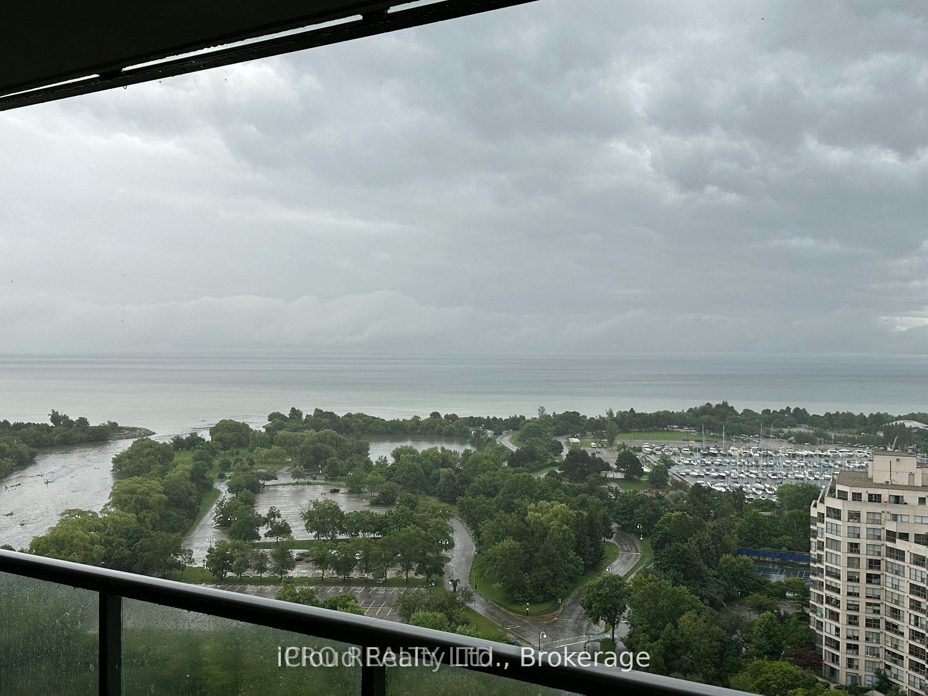 2102-2230 Lake Shore Boulevard W, Toronto, ON, M8V 0B2 - 4