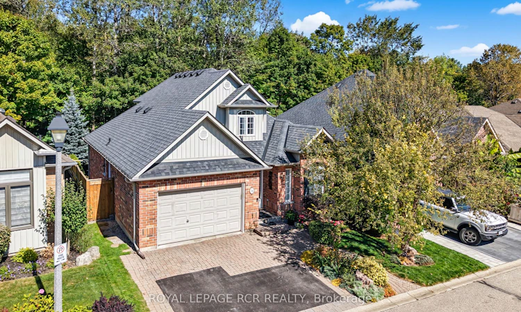 22 Nailsworth Crescent