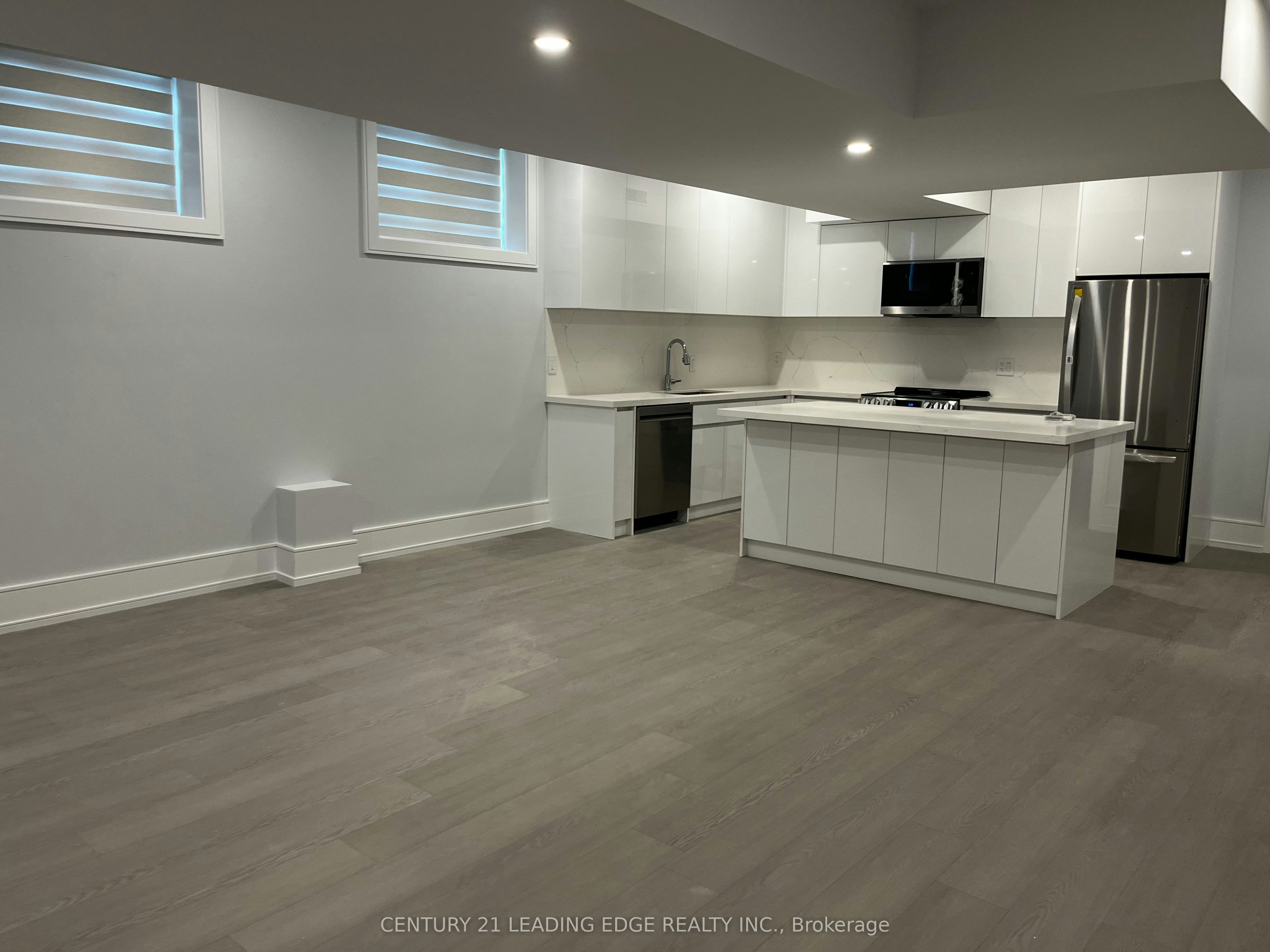 5A-170 Dixon Road, Toronto, ON, M9P 2L8 - 3