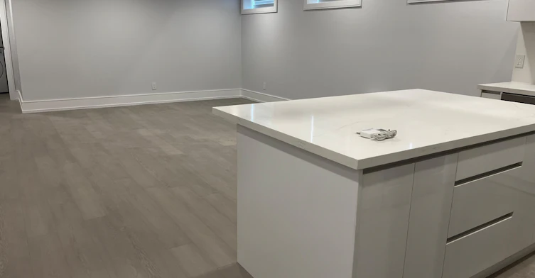 5A-170 Dixon Road, Toronto, ON, M9P 2L8 - 5