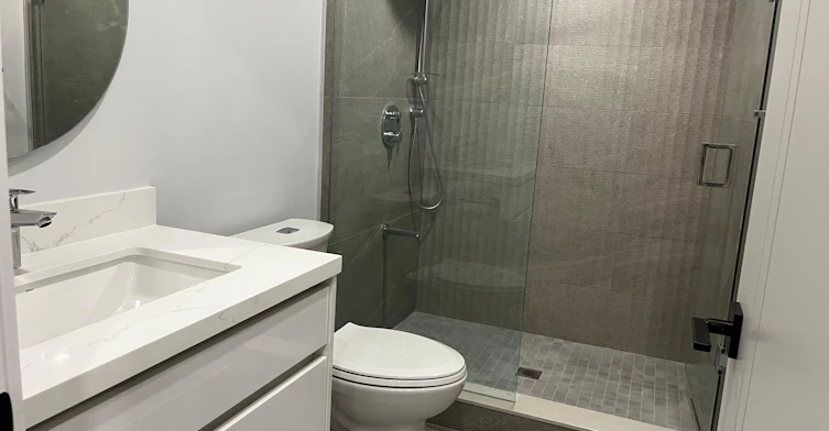 5A-170 Dixon Road, Toronto, ON, M9P 2L8 - 7