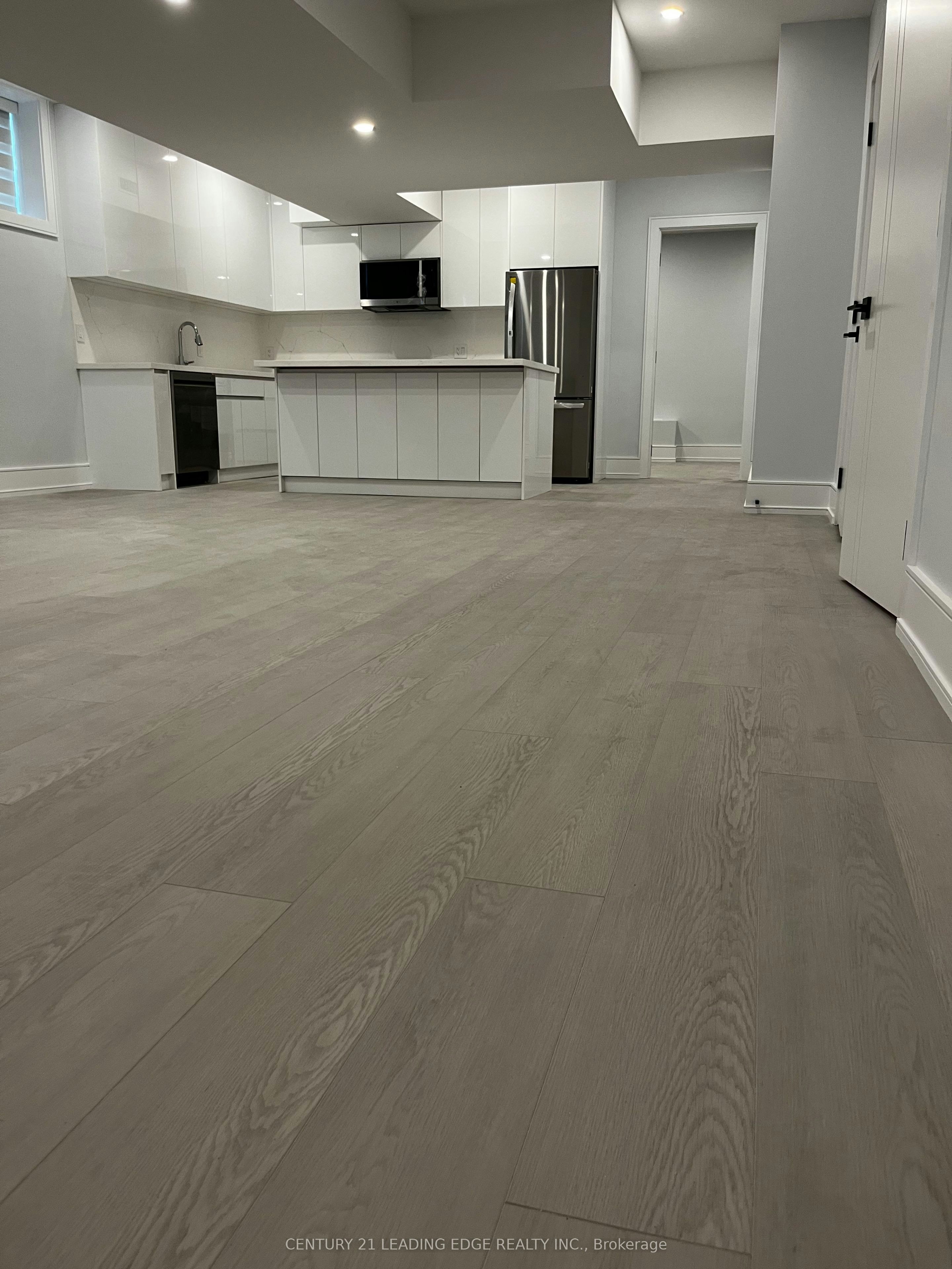5A-170 Dixon Road, Toronto, ON, M9P 2L8 - 6