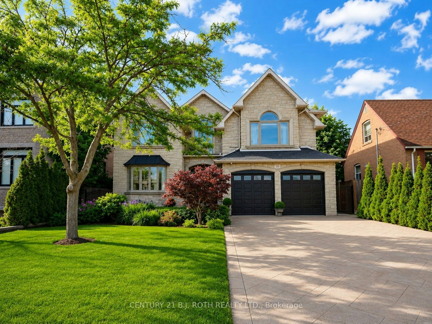 20 Creston Road, Toronto, ON, M6A 1J1