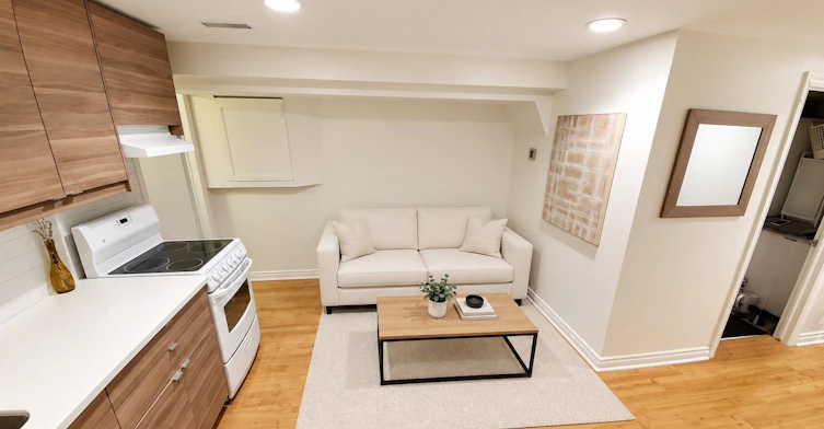 L.L.-104 Rankin Crescent, Toronto, ON, M6P 4G6 - 12