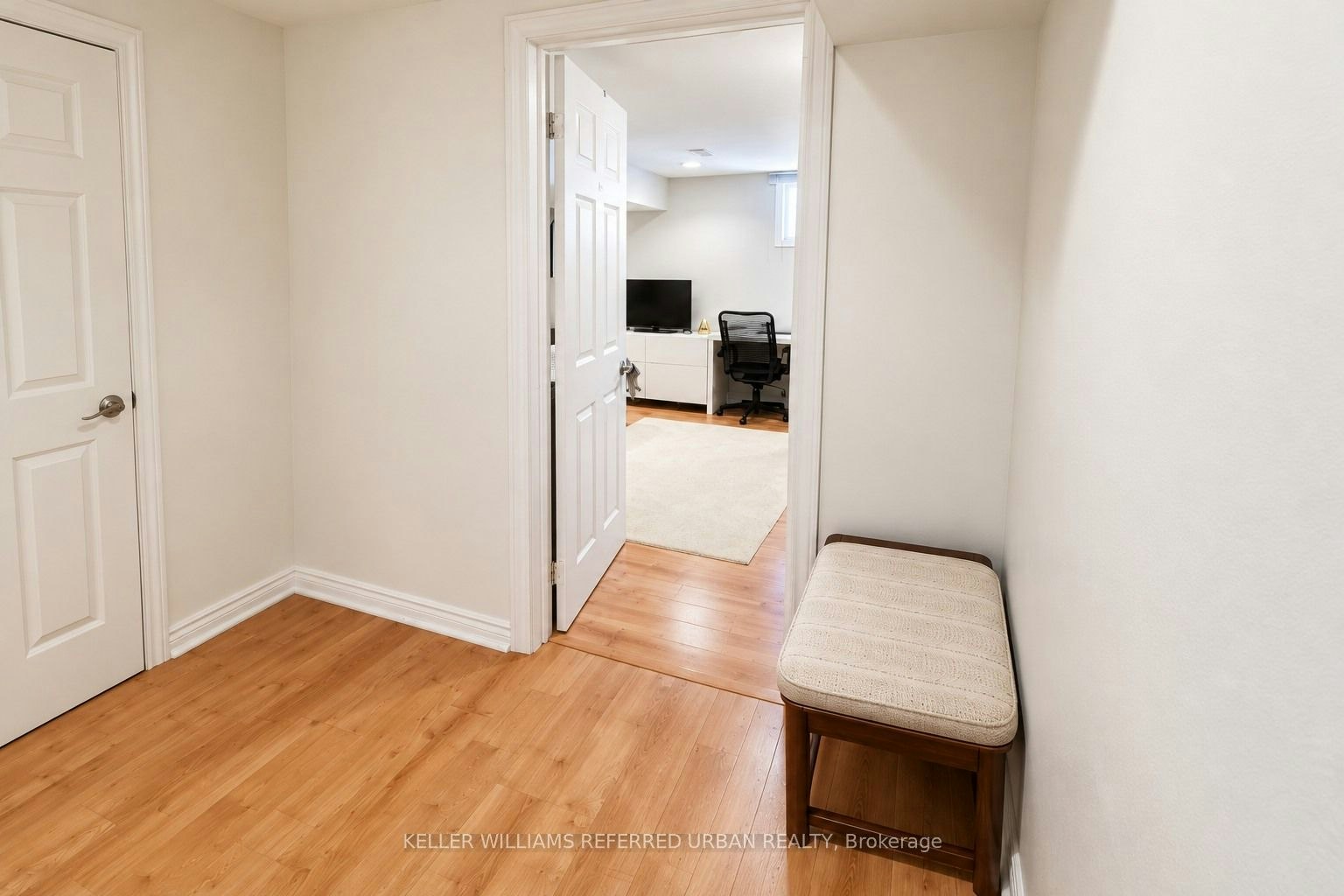 L.L.-104 Rankin Crescent, Toronto, ON, M6P 4G6 - 7