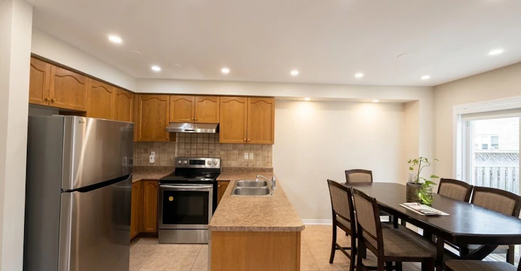 4 Butterchurn Road, Brampton, ON, L6X 4V1 - 5