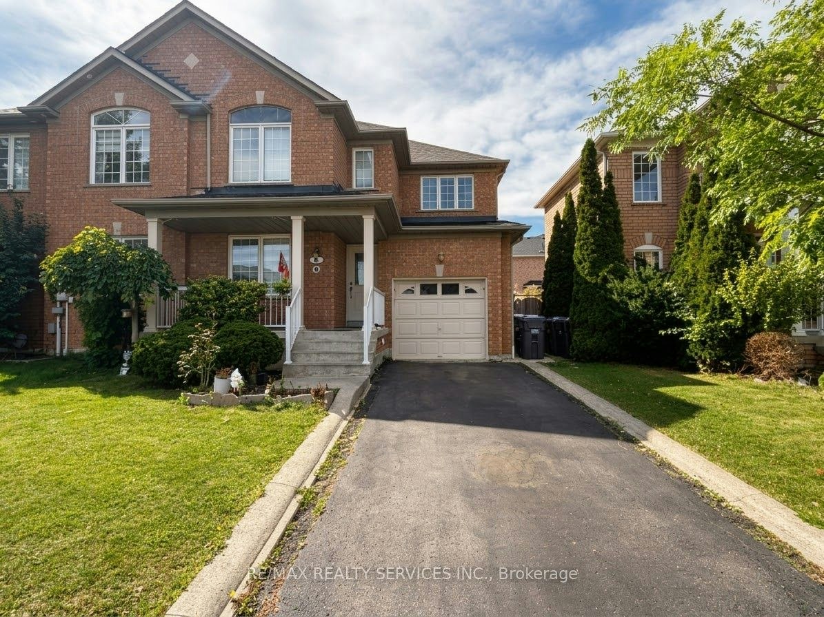 4 Butterchurn Road, Brampton, ON, L6X 4V1