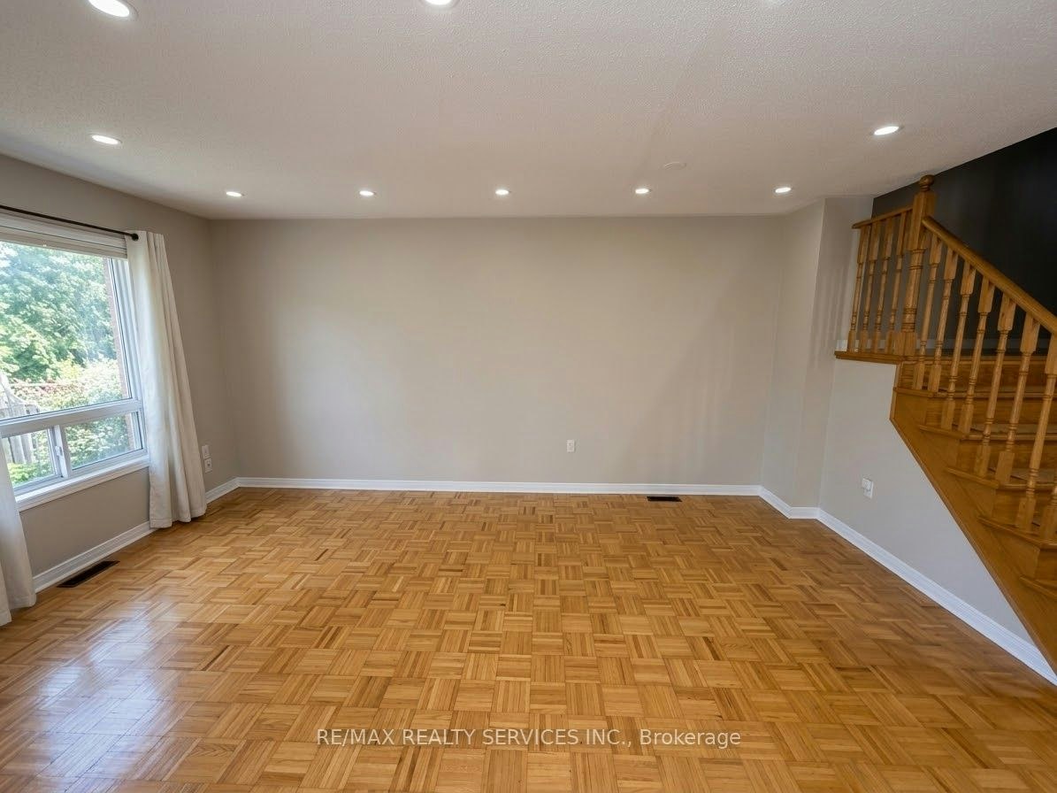 4 Butterchurn Road, Brampton, ON, L6X 4V1 - 4