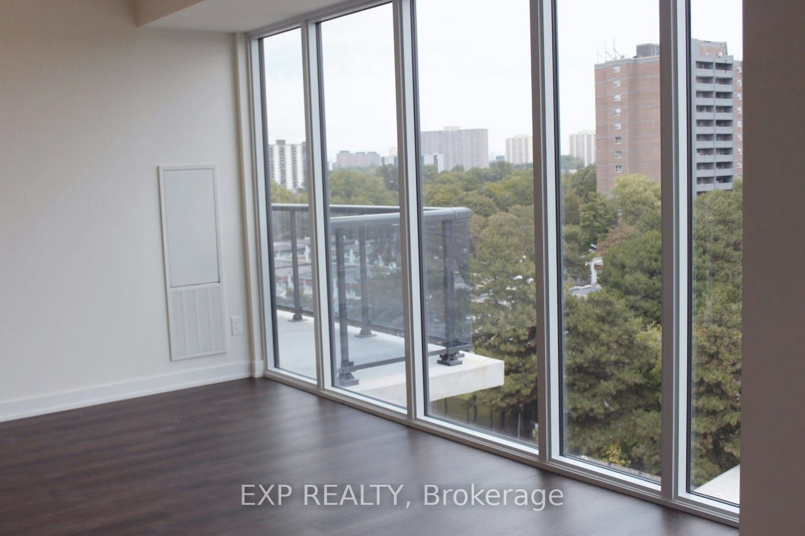 704-2825 Jane Street, Toronto, ON, M3N 0A8 - 3