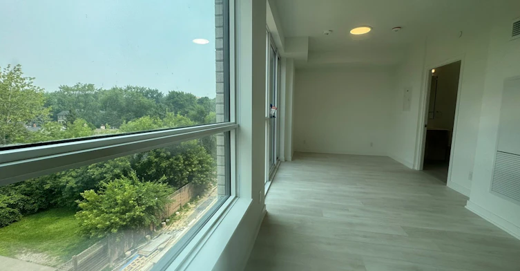 431-1381 Lakeshore Road E, Mississauga, ON, L5E 1G6 - 2